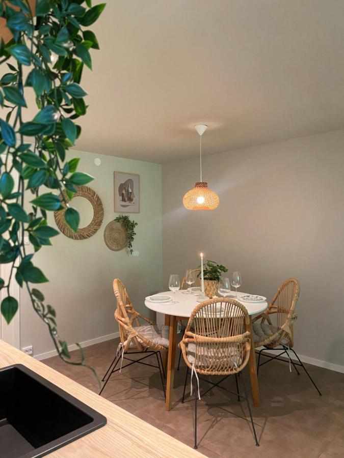Cozy And Newly Renovated Appartment Kristiansand Esterno foto